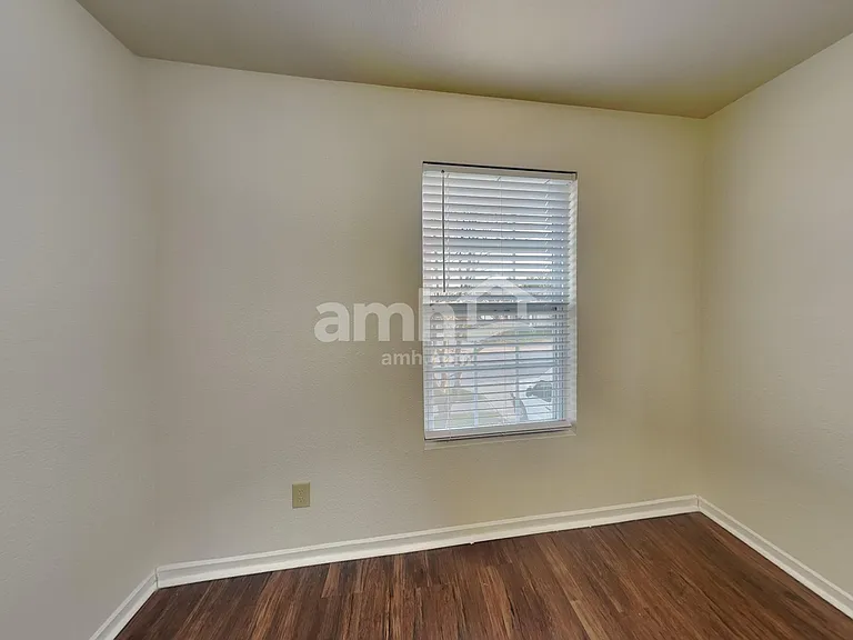 8045 Bach Dr — Photo 16