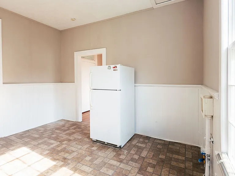 457 Forsyth St — Photo 16