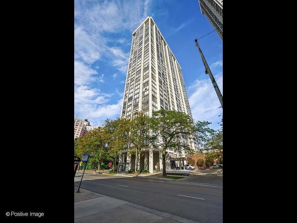 1st image of 5455 N Sheridan Rd APT 2907