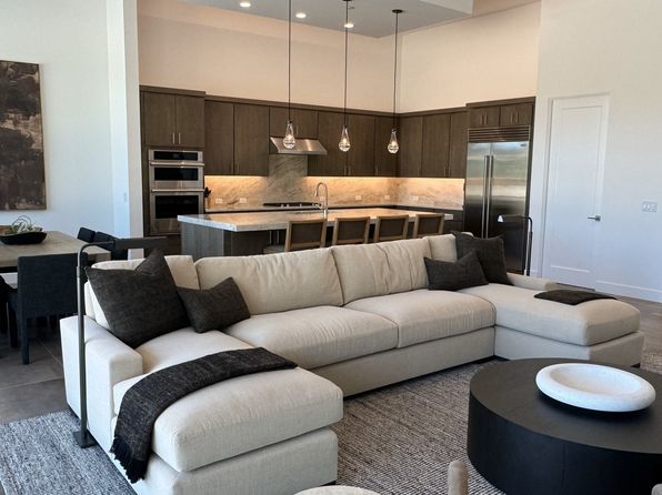 14208 N Hidden Enclave Pl