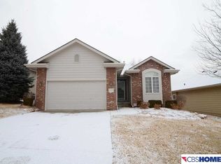 13480 Meredith Ave, Omaha, NE 68164
