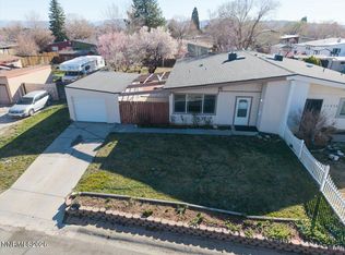 11272 Green Mountain St, Reno, NV 89506