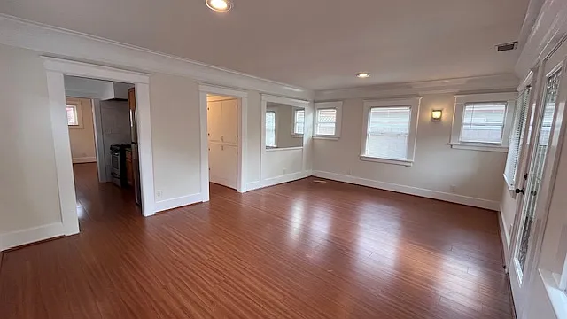6429 Dix St — Photo 3