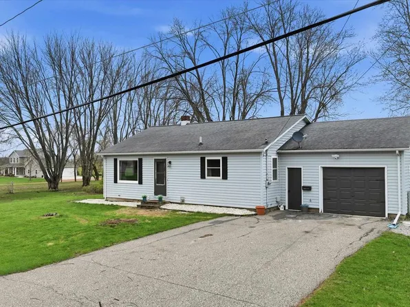 11186 MAIN STREET, Hewitt, WI 54441