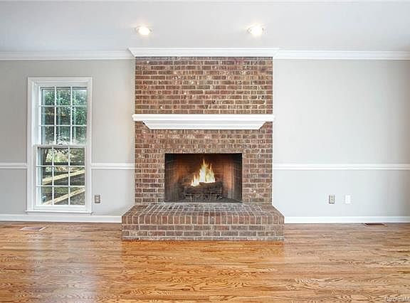 3rd image of 4505 Bonnyrigg Ct
