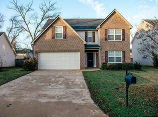 304 Haywood Dr, Kathleen, GA 31047