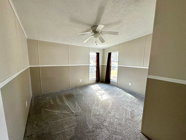419 Quartermaster Ct — Photo 58