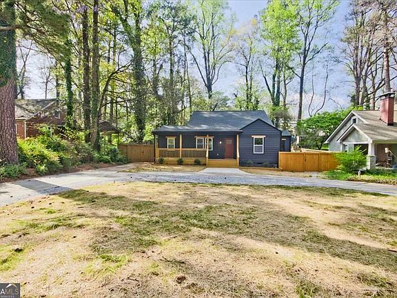 2nd image of 2543 Midway Rd
