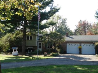 6424 Defield Rd, Coloma, MI 49038