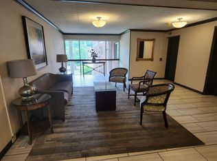 Washington Gardens, Carnegie, PA 15106