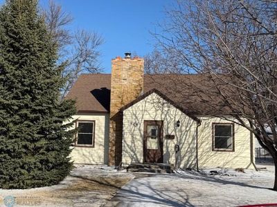 706 6th St N, Wahpeton, ND, 58075