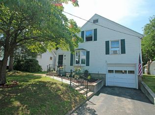 97 Corley Dr, Rochester, NY 14622