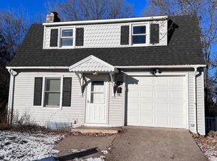 810 Highland Ave, Little Falls, MN 56345