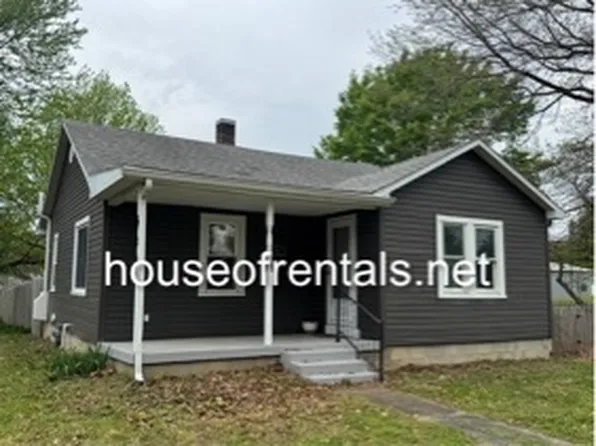 401 Missouri Ave, Carterville, IL 62918