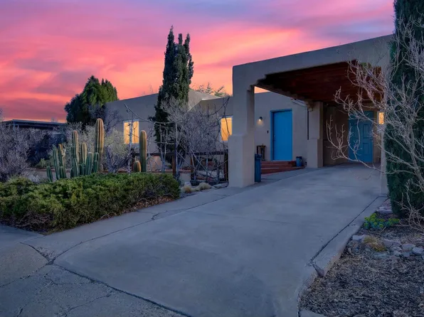1608 Valencia Dr NE, Albuquerque, NM 87110