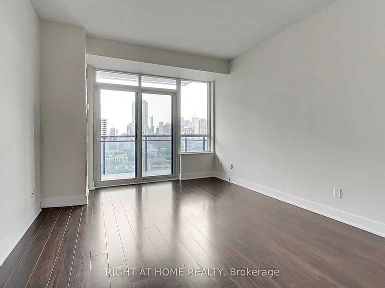 28 Linden St #1405 — Photo 23