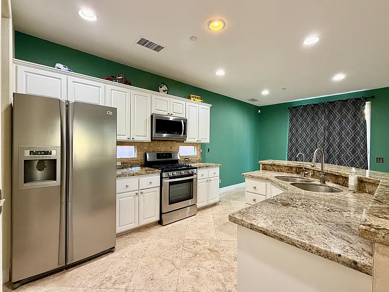 4603 Olsen Ct — Photo 5