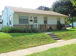 1005 E Norwich St, Milwaukee, WI 53207