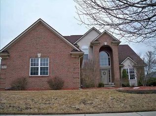 20129 Candace Dr, Rockwood, MI 48173