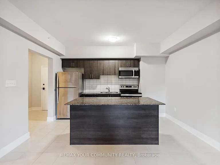 5 Chef Ln #204 — Photo 11