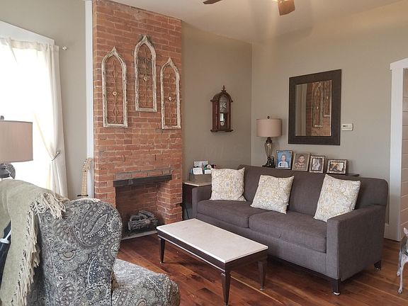 2nd image of 283 Church St