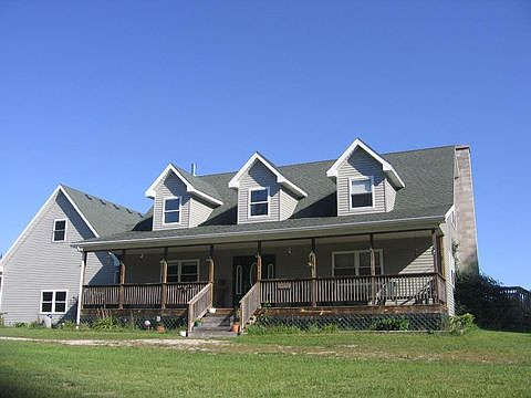 Beautiful 2 story home