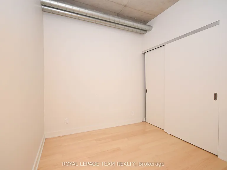 349 McLeod St #523 — Photo 19