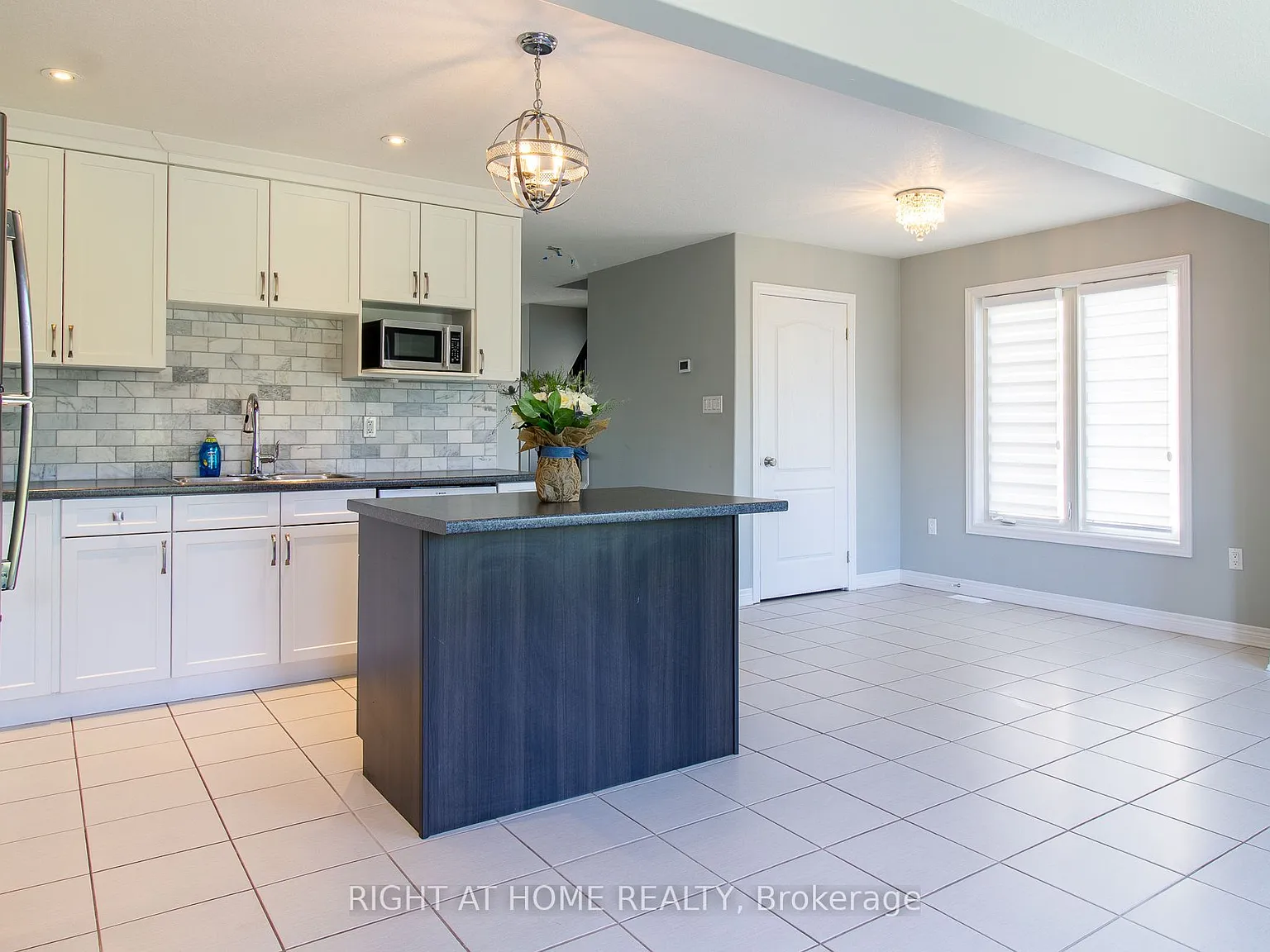 3 bed, $2,800 — Photo 4