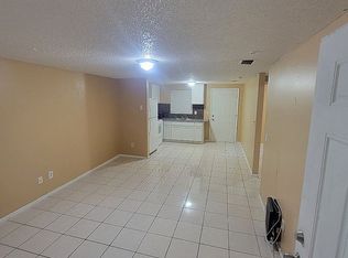 1746 E Mulberry Dr APT B, Tampa, FL 33604