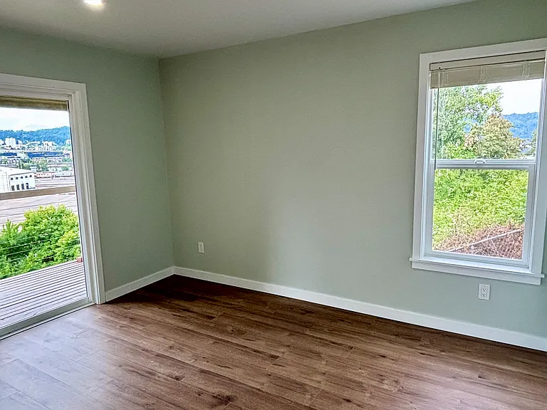 3265 N Interstate Ave #2 — Photo 22