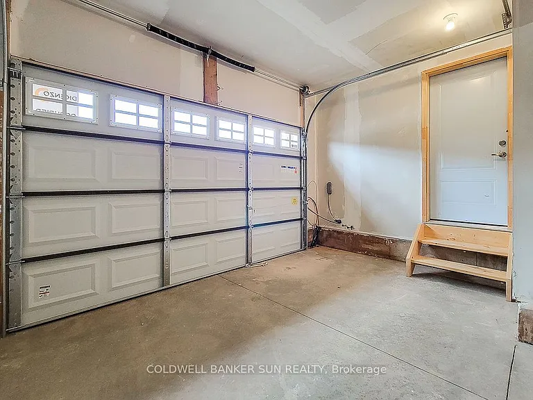 82 Pinot Cres — Photo 27