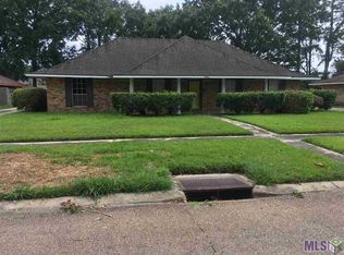 9806 Everglades Ave, Baton Rouge, LA 70814