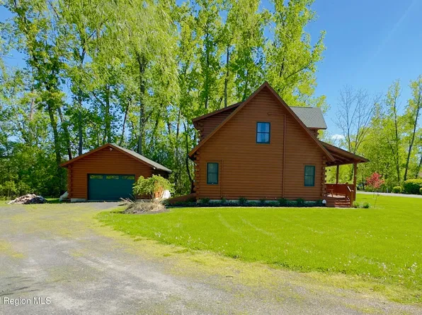 6 Debbie Drive, Athens, NY 12015