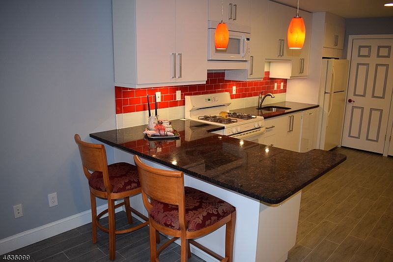 1st image of 3 Beaver St, UNIT 5 #5