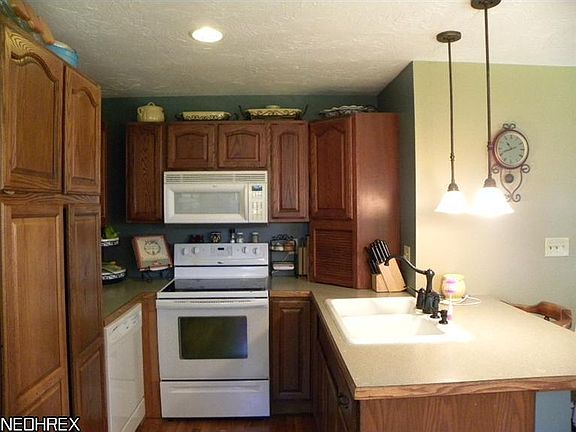 3rd image of 7080 Whitesands Blvd