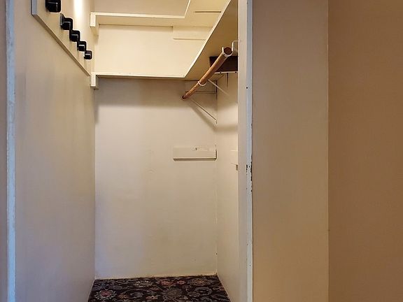 4th image of 5150 W Carmen Ave