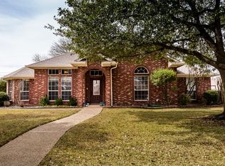 901 Ashton Dr, Hewitt, TX 76643