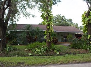 3909 W Powhatan Ave, Tampa, FL 33614