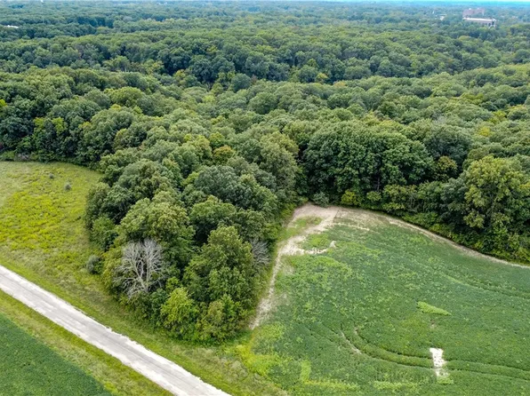 LOT 8 Buxton Woods, Charleston, IL 61920