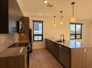 190 Gardner St #301, West Roxbury, MA 02132