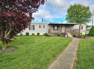 2330 S 6th St, Coshocton, OH 43812