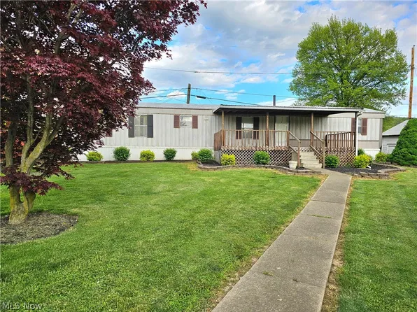 2330 S 6th St, Coshocton, OH 43812