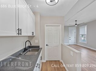 1686 Blue Rock St #4, Cincinnati, OH 45223
