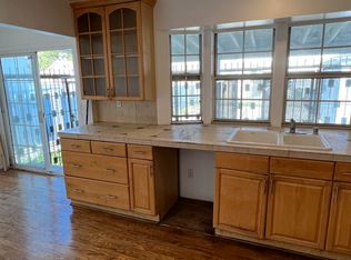 3958 S Normandie Ave #A, Los Angeles, CA 90037