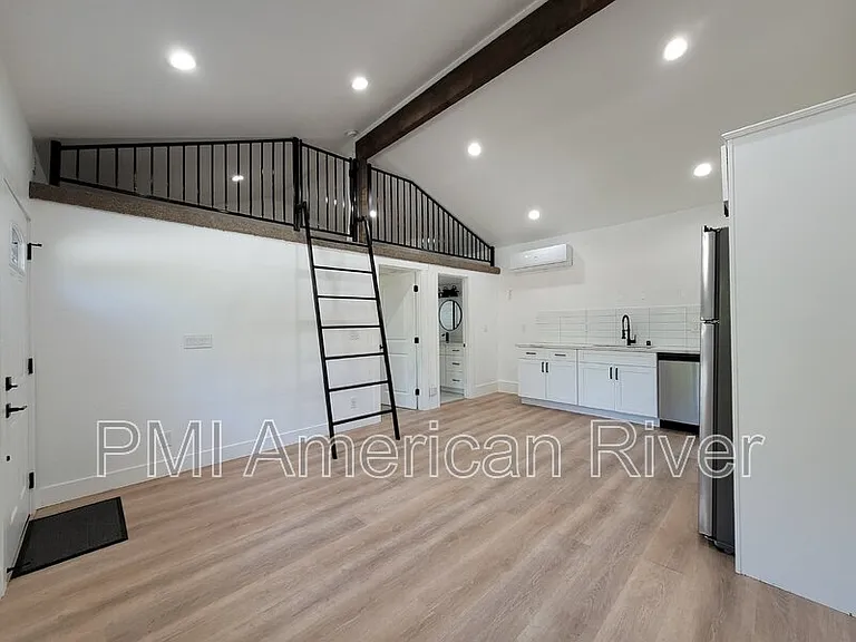 4841 Minnesota Ave #A — Photo 9