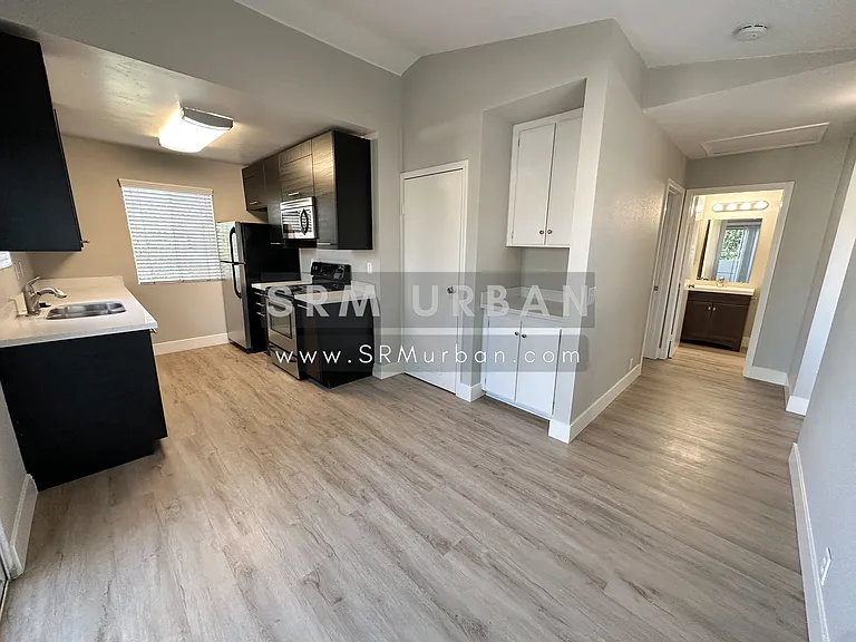 4046 Arizona St #4 — Photo 6