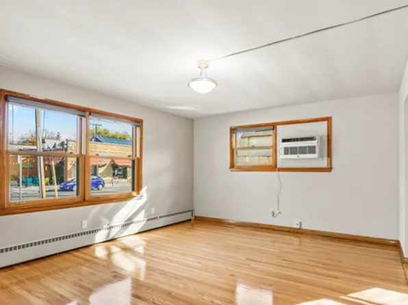 664 Sprague St APT 1, Madison, WI 53711
