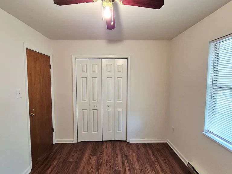 1412 Blair St — Photo 18