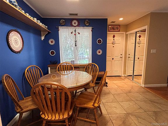 4th image of 31 Anchor Street #U
