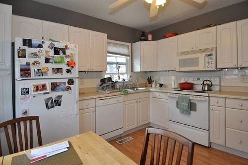 1st image of 204 E Rosewood Ave